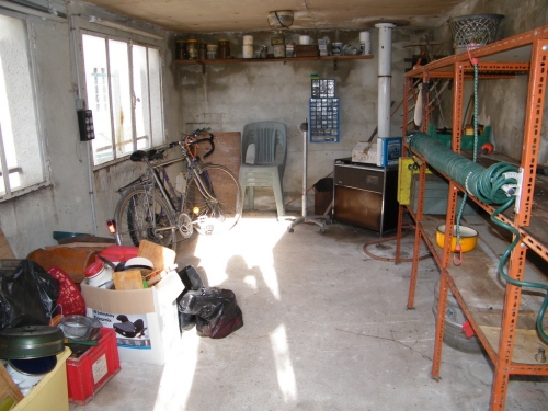 GARAGE