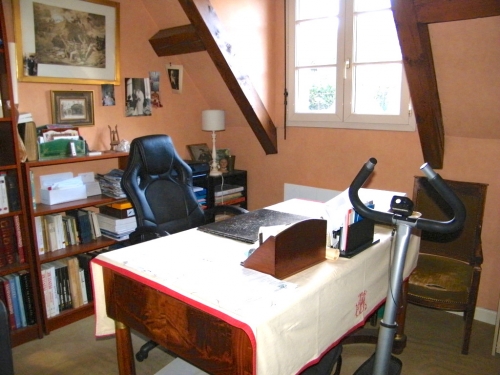 BUREAU